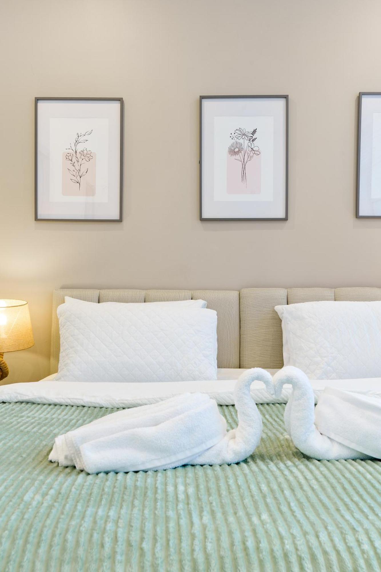 Luxury 2 Bed & 2 Bath, Near & Centre Брайтонн