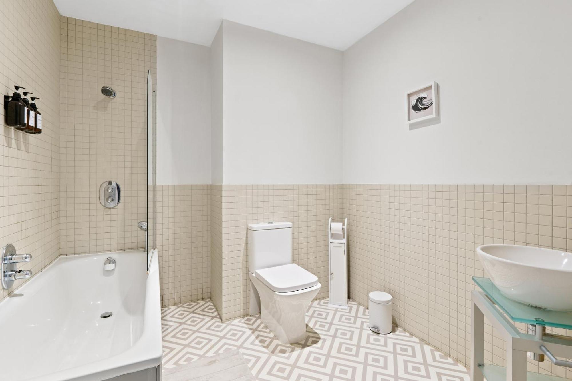Luxury 2 Bed & 2 Bath, Near & Centre Брайтонн